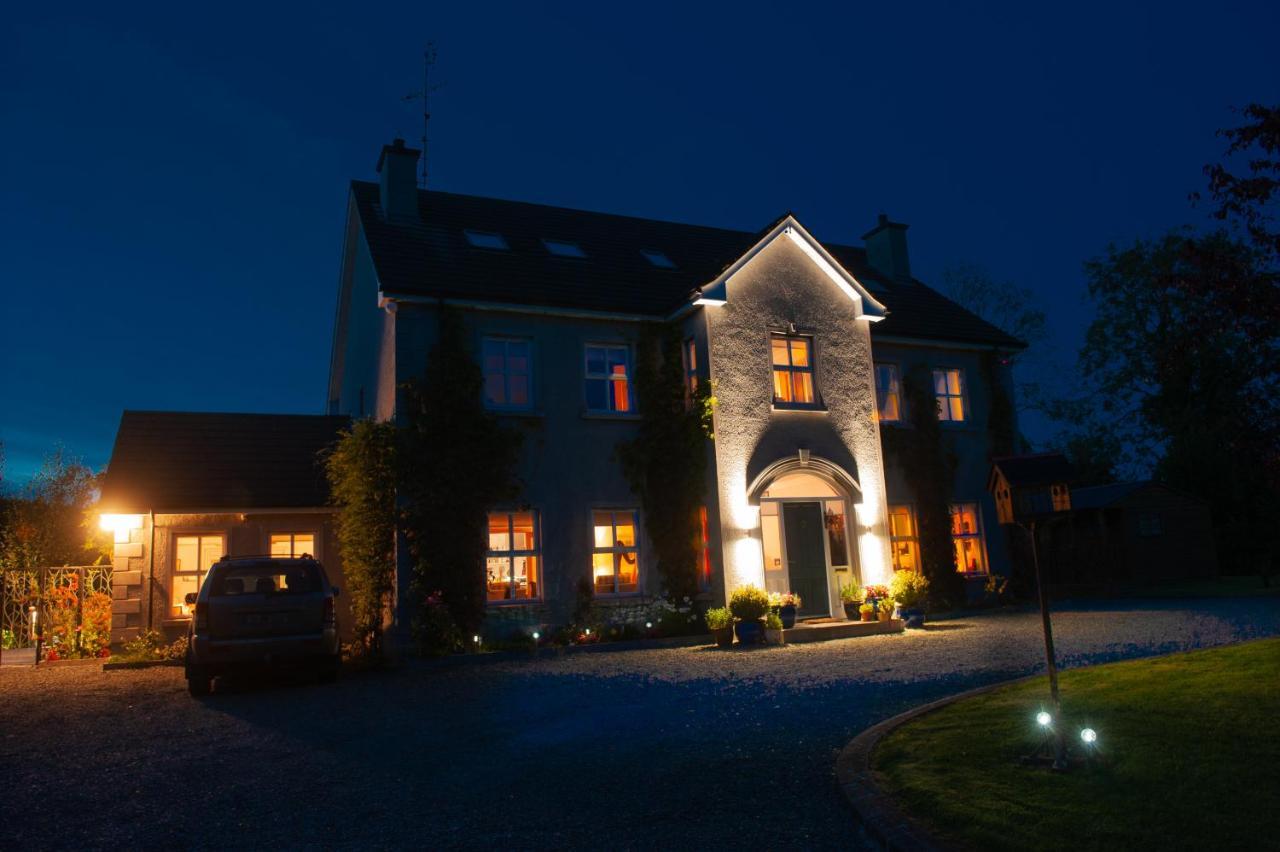 ホテル Lynster House モナハン エクステリア 写真